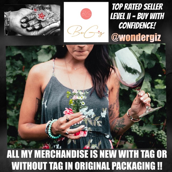 Designers Brands For Customers That Love To Wear Casual and Elegant Accessories: - Picture 3 of 9